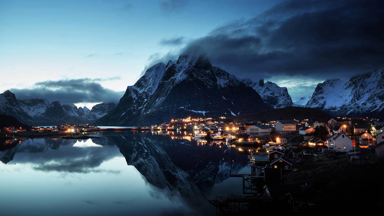 挪威 lofoten 山脉 傍晚 海岸 4k风景高清壁纸