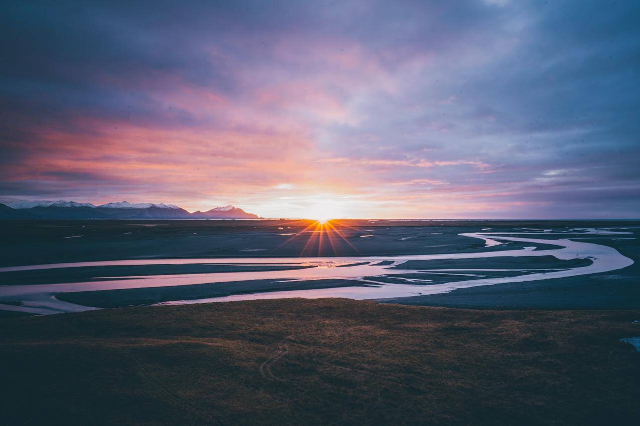 自然 冰岛 河 太阳 日出 日落 云 紫罗兰色 8k风景高清壁纸