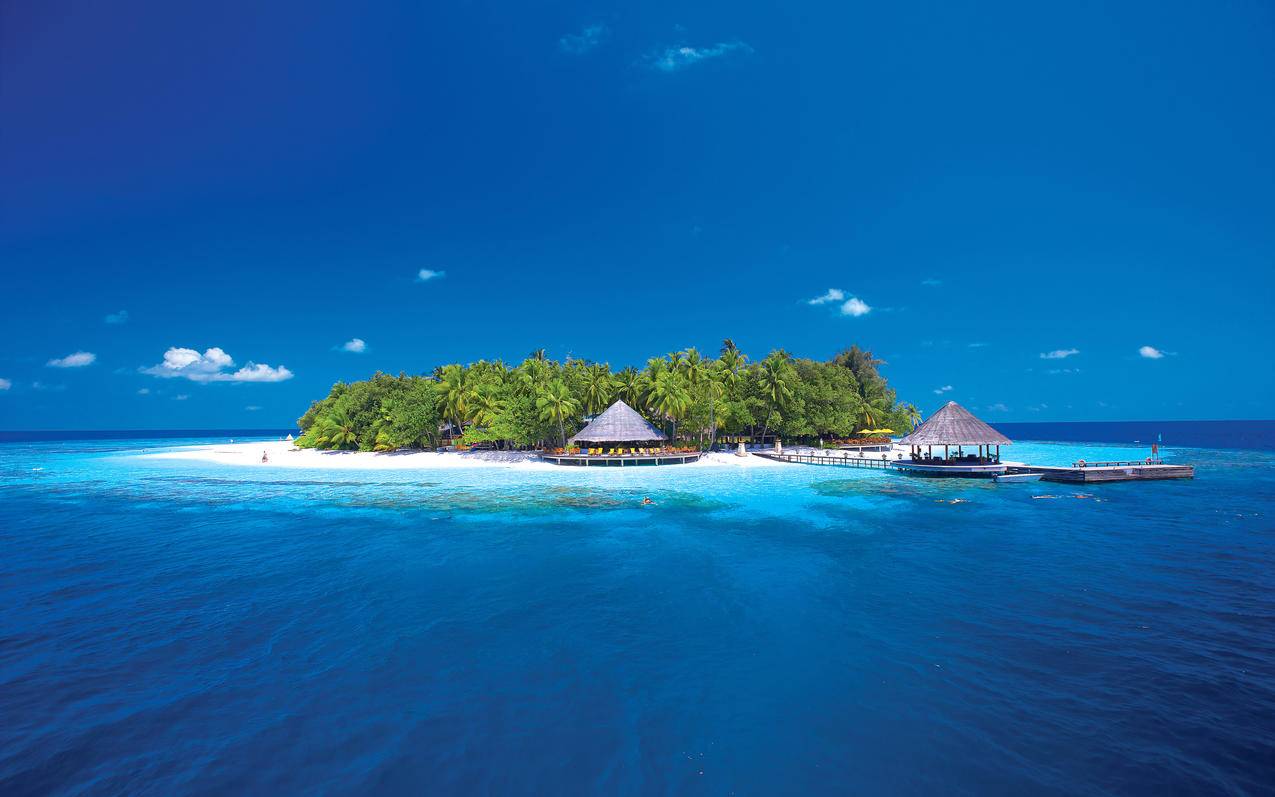 美丽的马尔代夫小岛风景2560x1600电脑高清壁纸