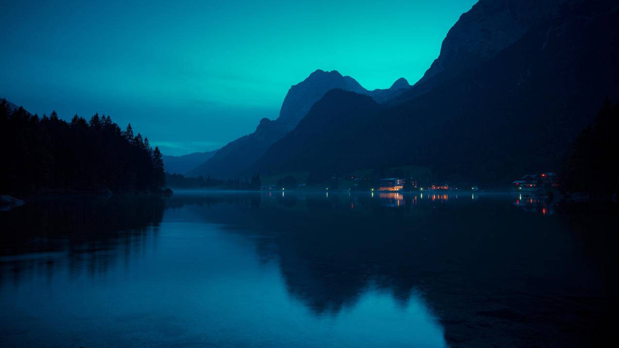 静谧山水湖泊夜景 灯火 4K风景壁纸 3840x2160