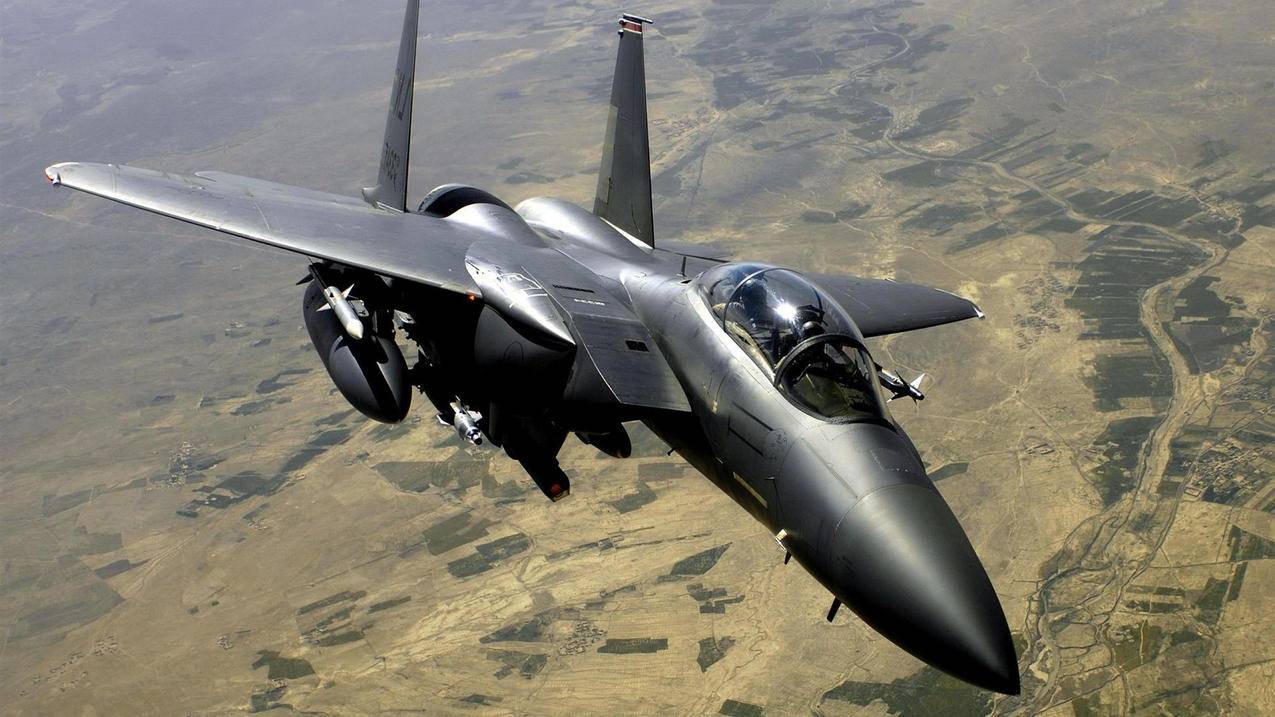 军事飞机战斗机F15E高清壁纸