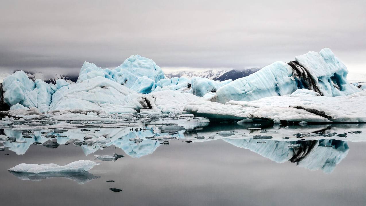 冰岛泻湖冰川冰山风景4k壁纸