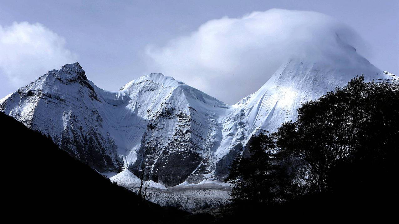 风景自然风光稻城亚丁三神山山川山峰高清壁纸