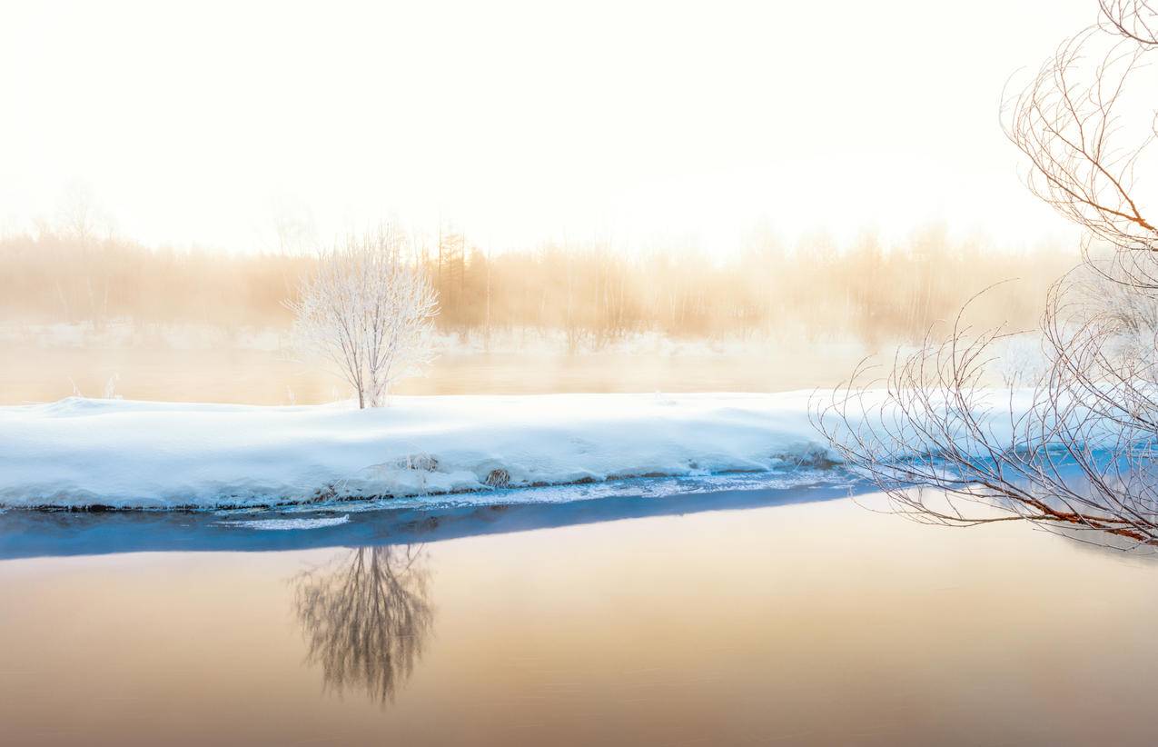 雾凇河流 雪景 4k风景高清壁纸