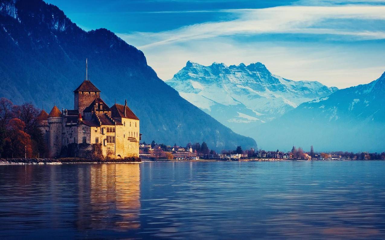 风景瑞士图恩湖世外桃源宽屏高清壁纸