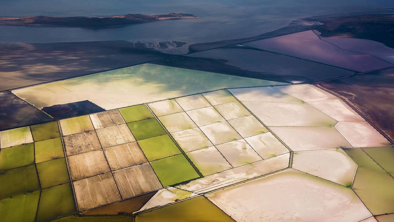 风景自然风光大盐湖的太阳能蒸发池美国犹他州高清壁纸