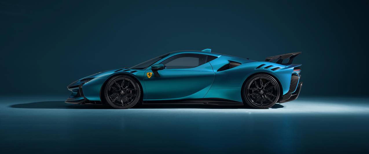 法拉利SF90 Stradale 3440x1440带鱼屏跑车壁纸