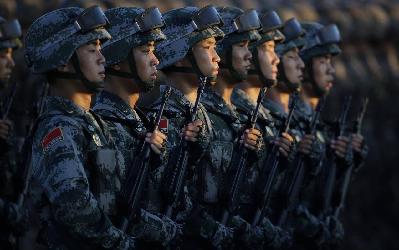 军事中国人民解放军士兵高清壁纸