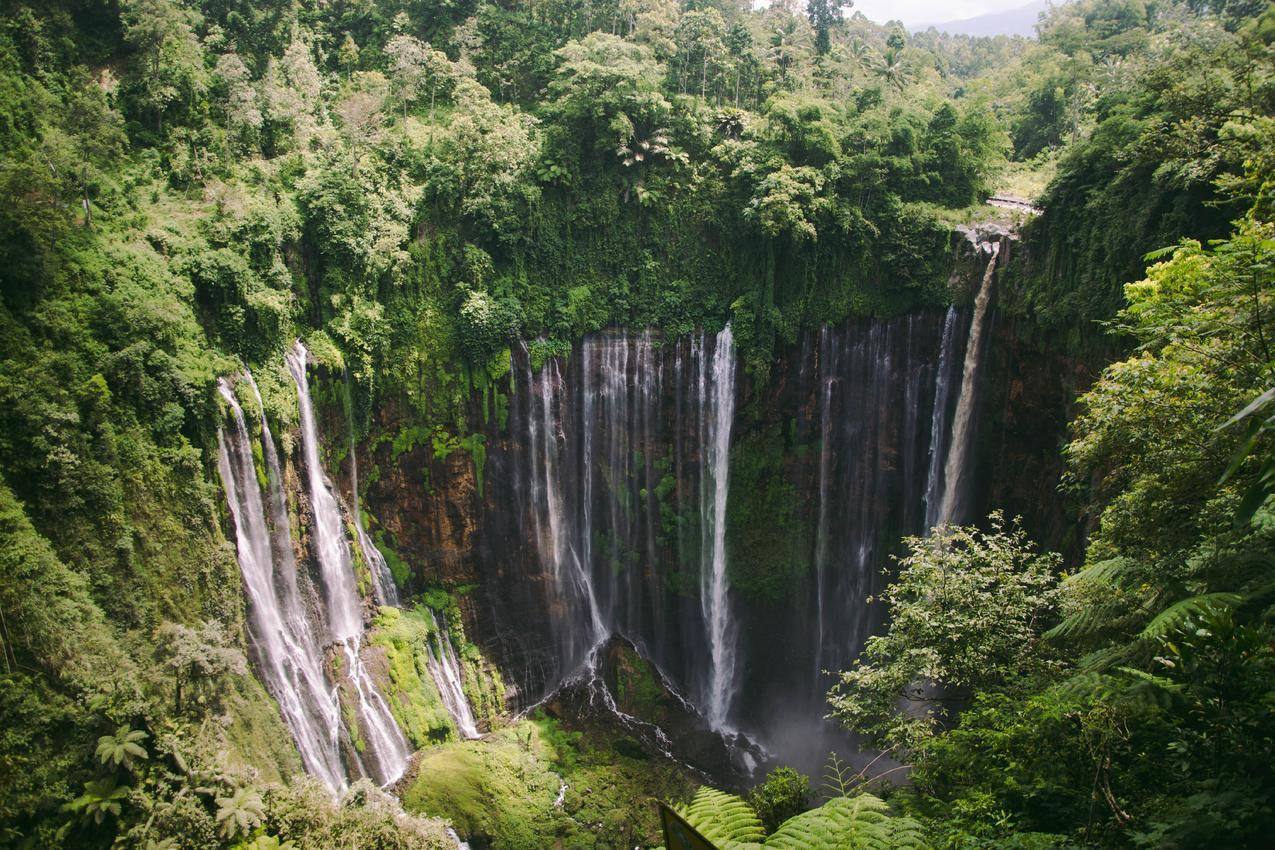 大瀑布 玛琅 印度尼西亚 自然 湖 6k风景壁纸