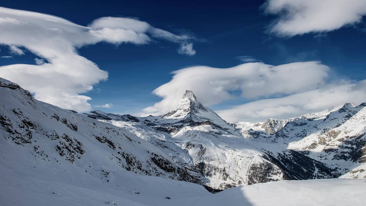马特宏峰的雪锥风景4k壁纸