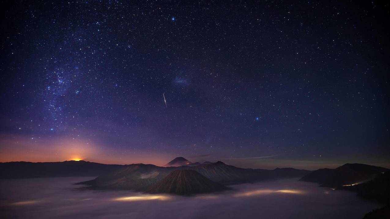 星空 流星 火山 晚上 4k风景壁纸3840x2160
